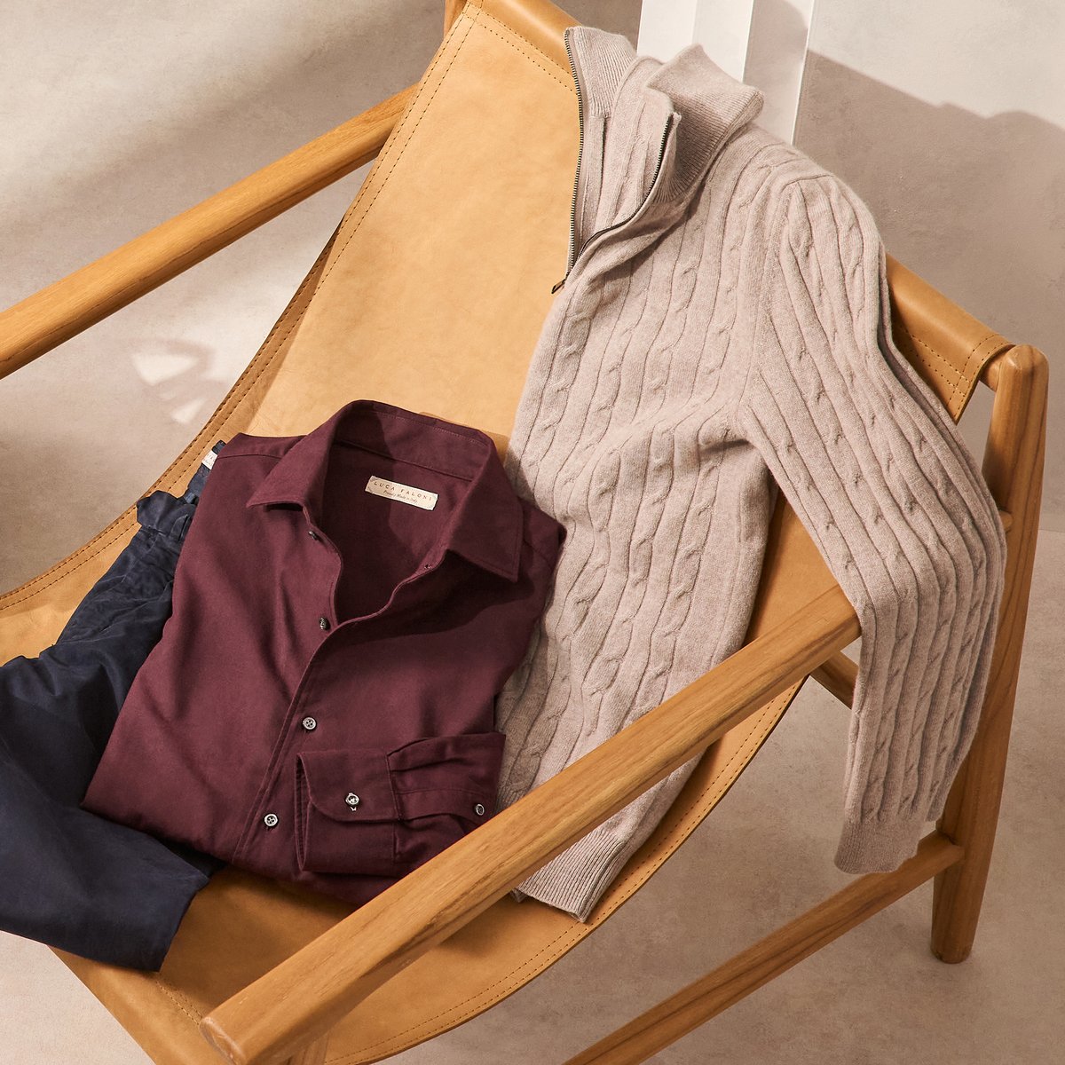 lucafaloni's tweet photo. The signature Cashmere Cable Zip-Up - a permanent staple of versatility and elegance.
Discover the latest palette including our new Almond shade at https://t.co/Tl57pOrRSV
#LucaFaloniFallWinter https://t.co/kHiPYEwozs