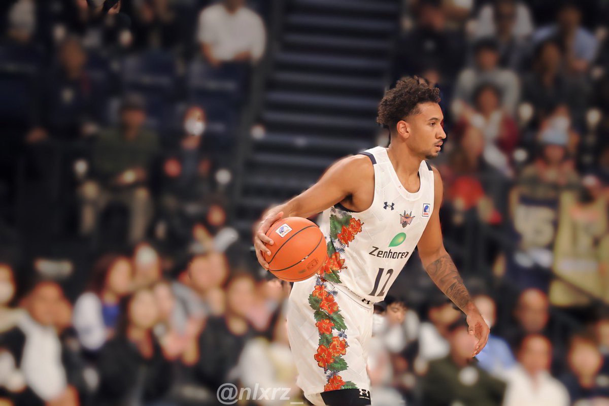 hpqahp's tweet image. 子供が撮ったアルマ選手✨