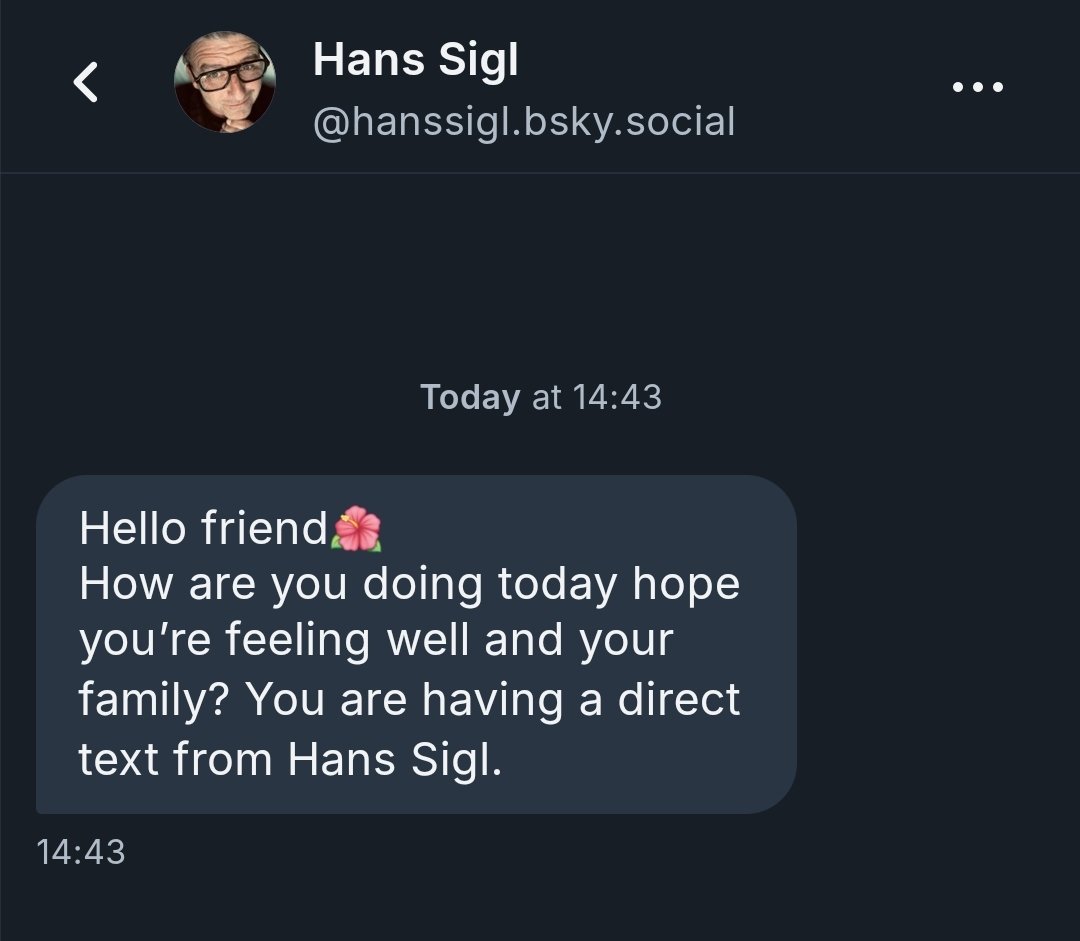 Caroline @keyflake.bsky.social tweet media