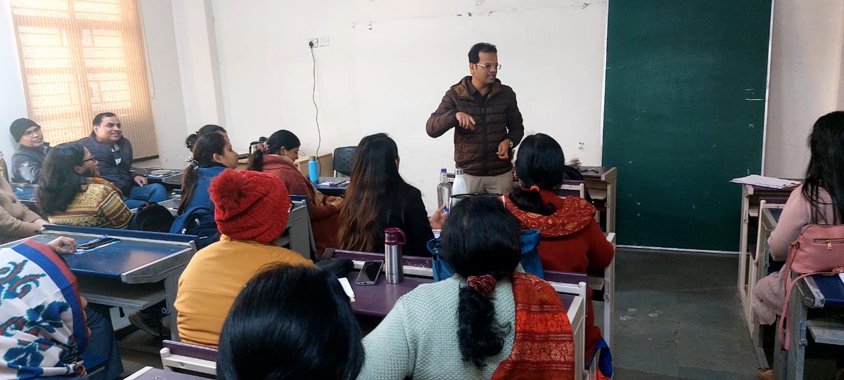 "Enhancing Teaching Excellence!
CPD Program for TGT Natural Science of DoE successfully held from 19th-21st, Dec 2024 at SoE Khichripur, Delhi 
Upskilling educators for better learning outcomes! #CPDProgram #DIETKarkardooma #TGT #Natural Science