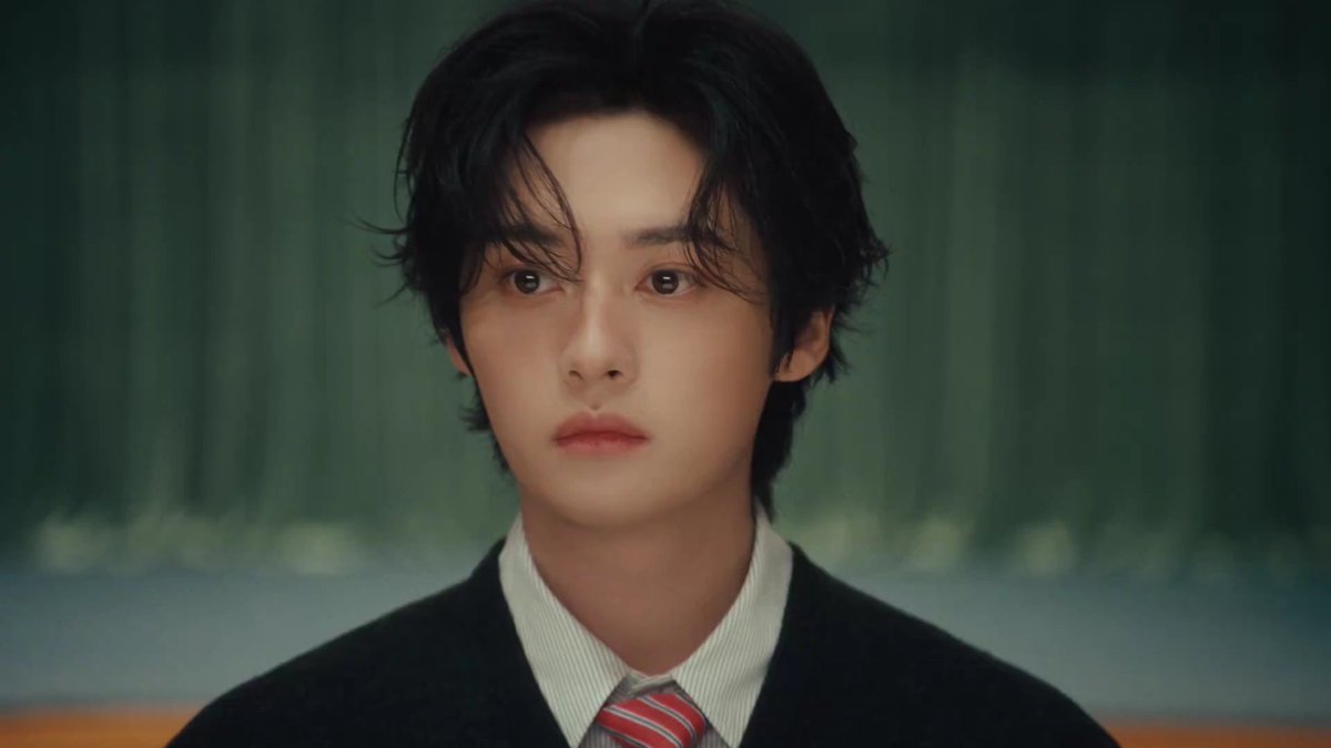 choiduckyy's tweet photo. 🩵 YOUTH MUSIC VIDEO GIVEAWAY 🩵
— 1 WINNER of 200 pesos gcash
— 2 WINNERS of 50 pesos gcash

❗️RULES❗️
• mbf
• like and rt
• reply streaming proof of youth mv with watermark and timestamp
• drop tags
ends Dec 24 11:59pm
https://t.co/YvyZ2SRu6G

LEE KNOW YOUTH MV RELEASE
#LeeKnow_YOUTH
#LeeKnow