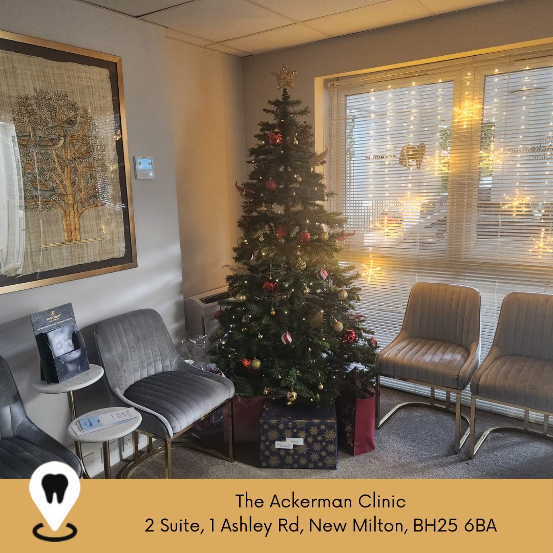 AckermanClinic's tweet photo. We are feeling festive here at The Ackerman Clinic!

#HampshireDentist #NewForest #NewMilton  #FestiveVibes #HampshireHealth #SmileBright #DentalCare #NewMiltonCommunity #TheAckermanClinic #HealthySmiles #LocalDentist https://t.co/VeoUPsYEuL