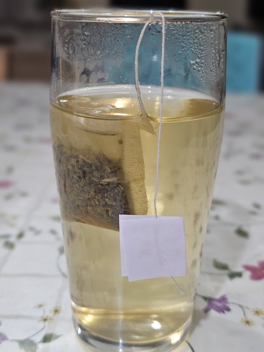 लौ अब ग्रिन टि सहित हाजिरी गरौं । 🙏