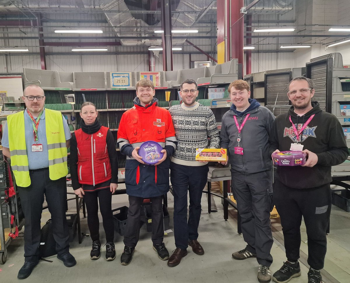 An early start to visit our G21/G22 Delivery Office posties in their new home at the Glasgow Mail Centre in Springburn, along with their <a href="/CwuGlasgow/">Glasgow and District CWU (Postal)</a> reps.

It's a busy time for our postal workers across Glasgow, so I wanted to show them some appreciation on behalf of Glaswegians.