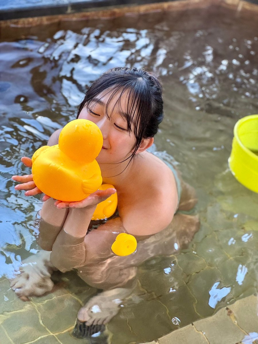 chibachan_821's tweet photo. アップトゥボーイvol.346
本日発売です！！

今��も様々なシチュエーションで撮影したよ🤭🤭
皆さんのお気に入りはどれですかー？？💓

https://t.co/45xmFj52jU

 #ちばひなの
 #アップトゥボーイ
 #オフショット https://t.co/a7iz9wXVlw