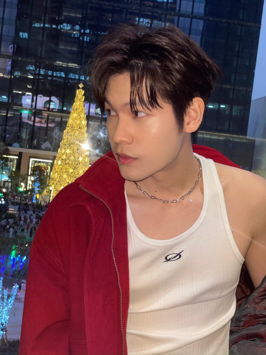 oshipntn's tweet photo. ขอของขวัญหน่อยค้าบซานต้า🎅🏻 https://t.co/wLF1wYKldt