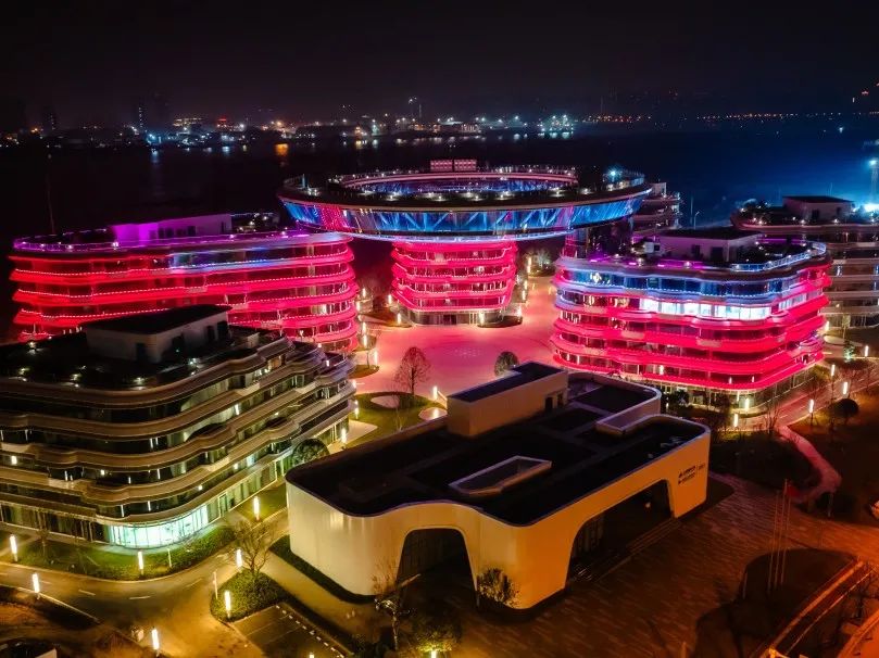 ChangshaCity's tweet photo. The R&D center of Daze Lake #Returnee Town will be completed and put into operation soon. #Changsha https://t.co/NsmKRgTJKR