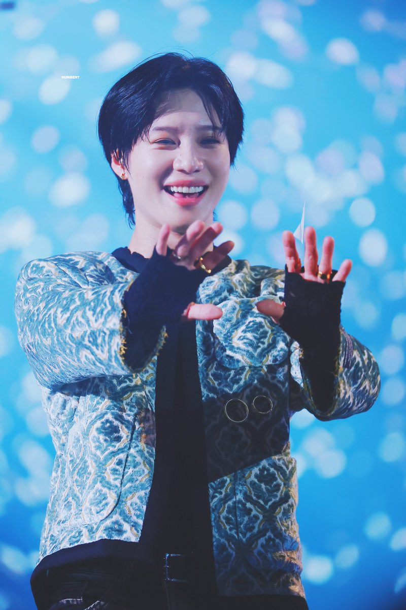 taembokkiternal's tweet photo. 이 햇살같은 미소와 반짝거리는 별같은 눈을 봐,,,
진심 내 천년의 이상형, 평생의 남바완 완식이심🥹 https://t.co/GdOTDqY14O