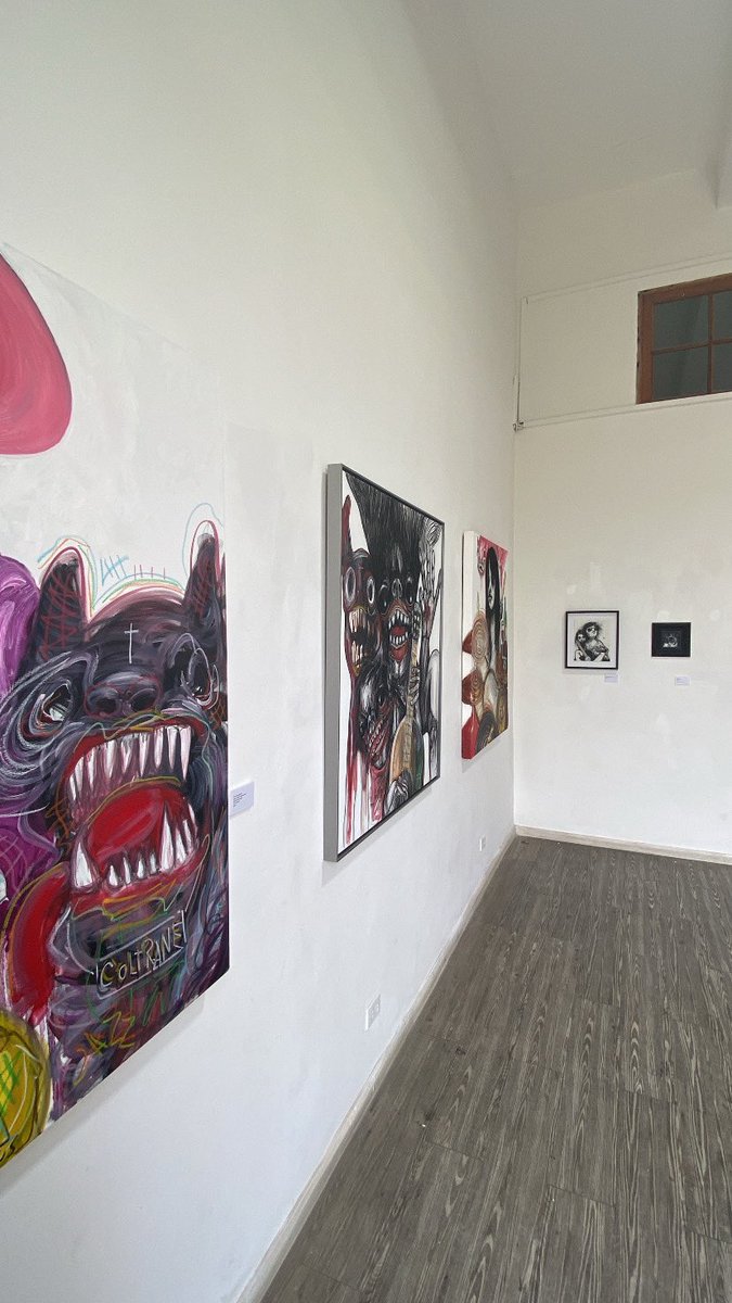 renatonomas's tweet photo. “Distorsión, el canto de los espectros”. Muestra individual en la Galeria Martín Yépez. Hasta el 04 de enero 2025 #artvsartist2024 #arteperuano #art https://t.co/D93RucMO9n
