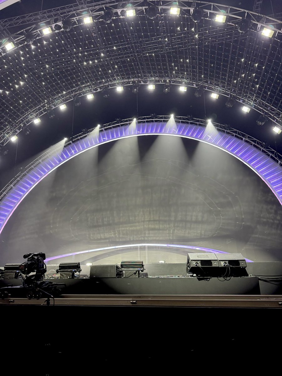 티미긩 tweet media