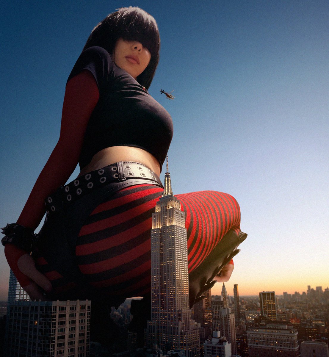 dochampsgts's tweet photo. Now it's @scary_susu's turn to be big. You better start running... #giantess #Sizetwitter 
Model: @Susu_jpg https://t.co/1zN0DNQLPz