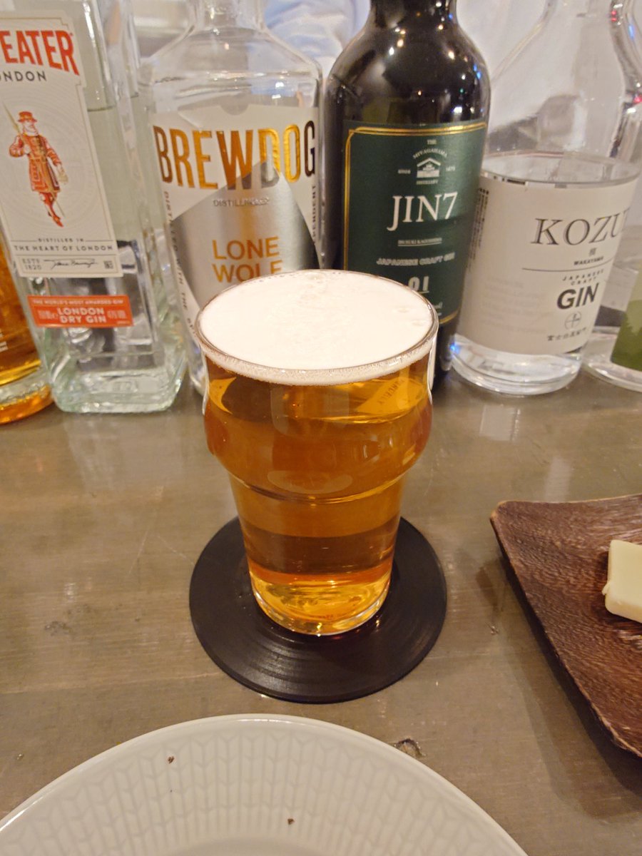 keaton_n18's tweet image. ④レギュラーサイズでタップのビールは制覇。プラス1種。美味しいかったです。弘前や横手、遠野のクラフトビールにハードサイダー。いろいろ楽しめるのは良いですね。#城東閣 #Ripen #ライプン #弘前市