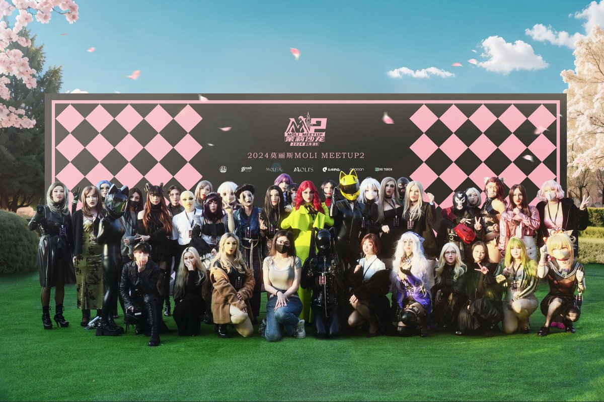 manaminanase's tweet photo. I love you all! See ya next year at Moli Meetup3!
#molimeetup #茉莉沙龙2
.
#molis #inthemask #fetishparty #fetishmeet #femalemasker #crossdressers https://t.co/uanDQtcgU4