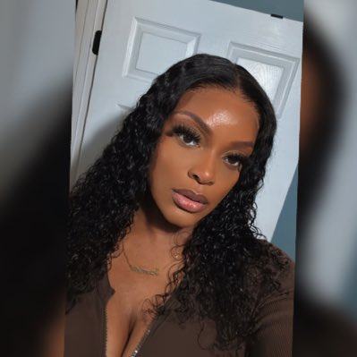 shesnotnice_'s tweet photo. 😘 https://t.co/3HH7Frl7B0
