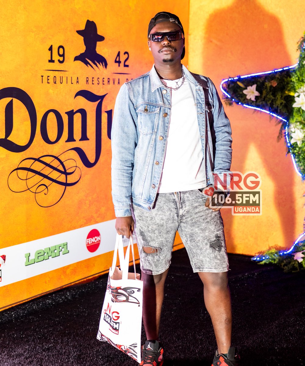 nrgradioug's tweet photo. The year is closed in style at #OneManOneBottle. Thanks to @sheilahgashumba
#NRGRadioUG | #ChopLife https://t.co/hl0oIZdv6J