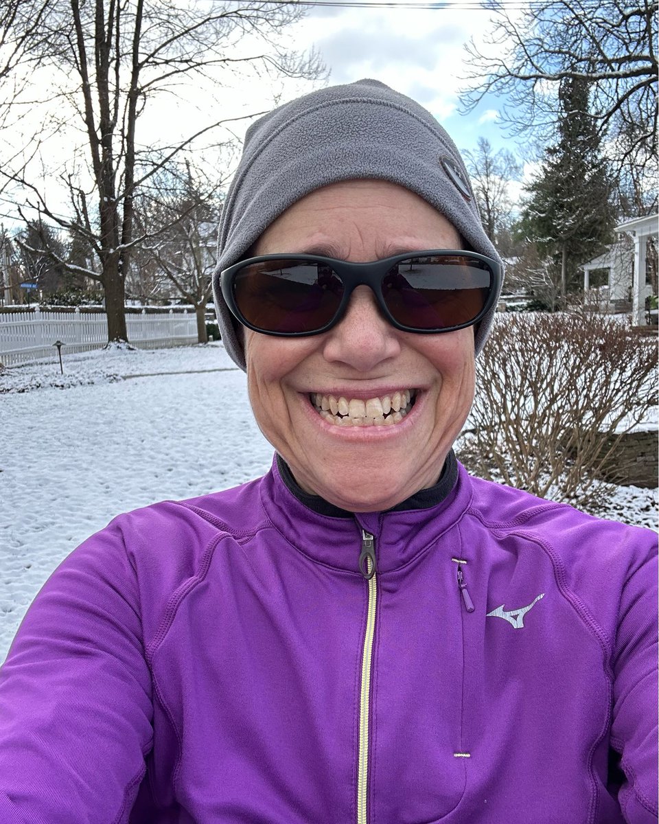 LisaKohnWrites's tweet photo. a winter wonderland
ran up the local ‘everest’
took me nearly five minutes
I’m just happy to be out in the cold snow and beauty
moving maybe always slowly
loving with all my heart
#tothemoonandback #baldisbeautiful #addictedtojoy #powerofjoyfulleadership #cultsurvivor https://t.co/0S8Ujhu99h