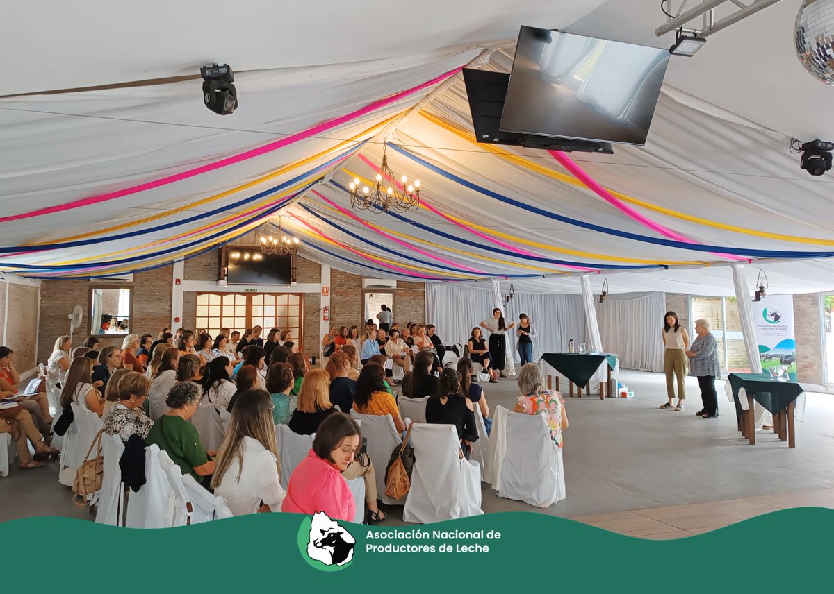 anpl_uy's tweet photo. Así vivimos el Encuentro Nacional de Mujeres 2024 👏🏽 ¡Muchas gracias a todas por acompañarnos un año más! Nos vemos en el próximo 👩🏼🦰👩🏾👩🦳 #ANPL https://t.co/vjlPhxtpUg