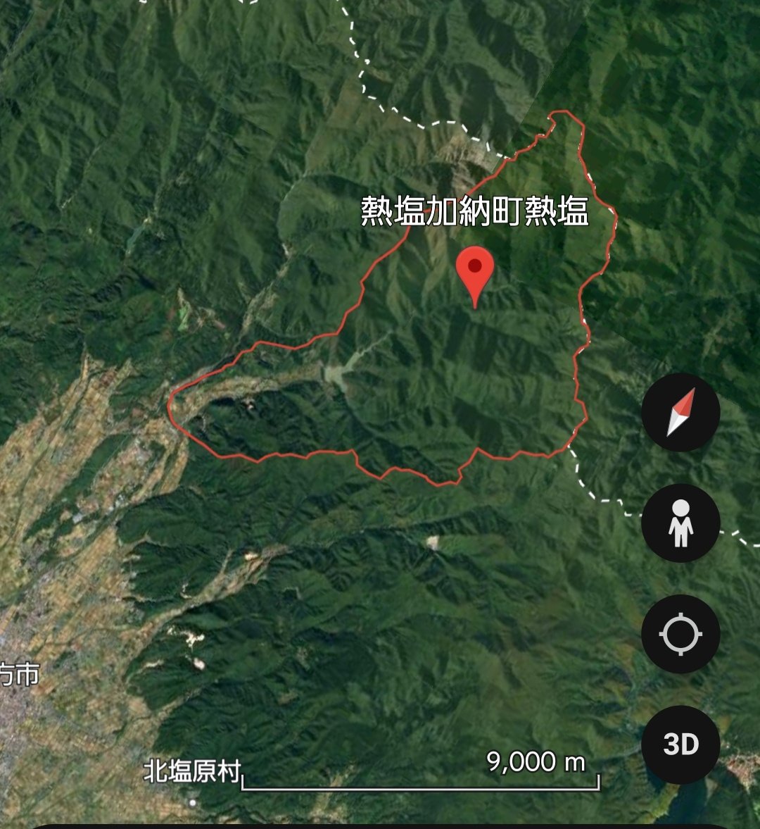 逃がしてほしい
又は当会で保護して春に山に帰したいです。

23日18時20分頃福島県喜多方市熱塩加納町熱塩の住宅茶の間に約90cmの熊1頭がいるのを帰宅した住人が発見。熊は室内に留まっており付近を立入り規制。
発見時、熊はコタツに頭を入れていた。山あいの集落で積雪あり
news.yahoo.co.jp/articles/757a7…