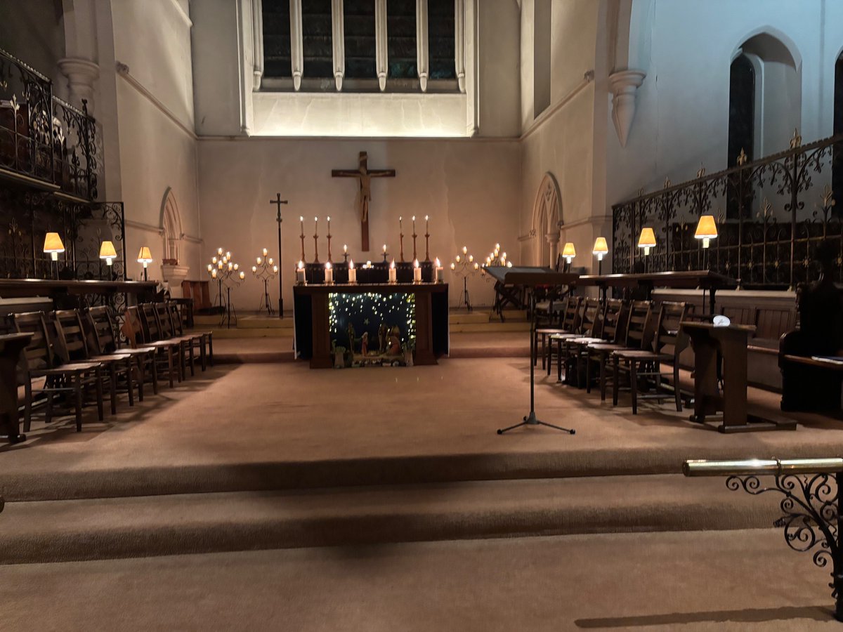 Eltham Parish Church: St John the Baptist tweet media