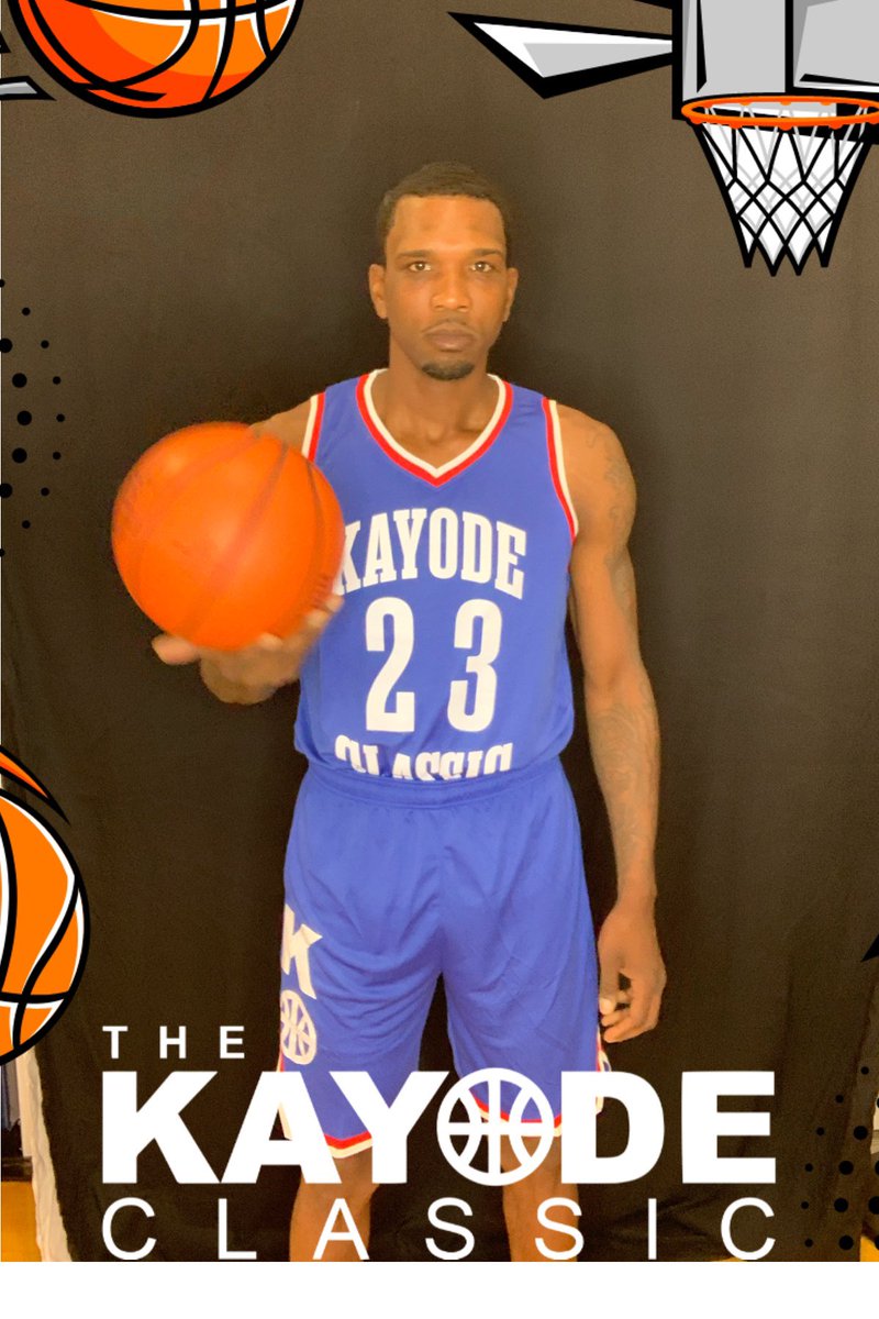 thecrowdsfave's tweet photo. Ball Is Life 🏀 https://t.co/GbK1Sx5lXw