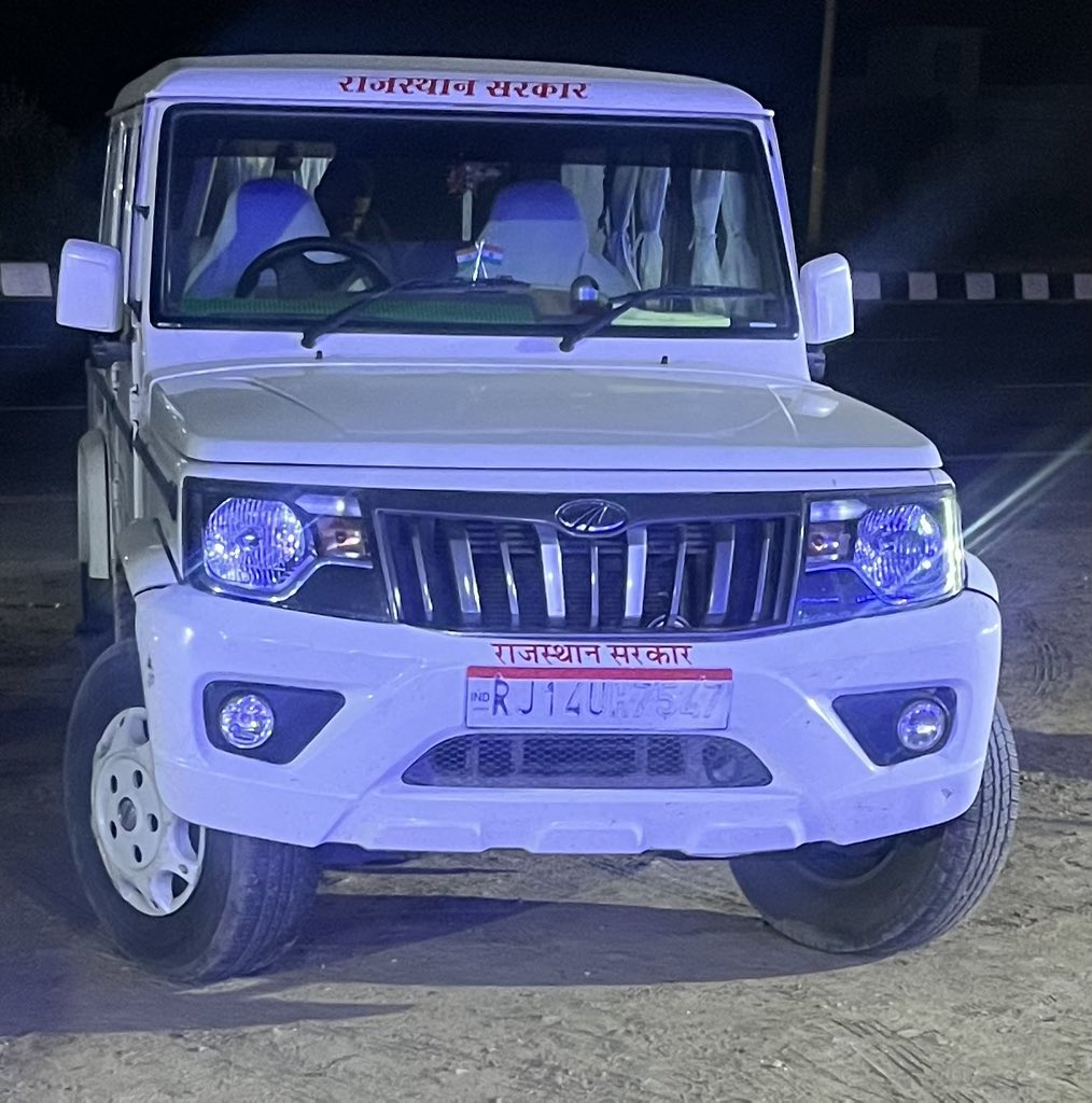 JeevanHardwares's tweet photo. @RajCMO @RajGovOfficial  अब इसका चल्लान कोन काटेगा https://t.co/ZG6ytJF6Q1