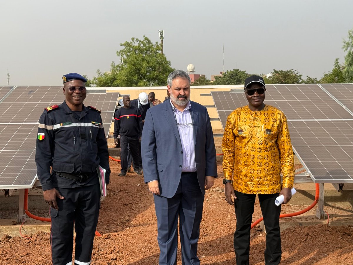 HydrometMali's tweet image. Visite de terrain avec les responsables de la Banque mondiale en mission au Mali pour découvrir de près certaines des réalisations du projet HYDROMET-Mali

#Hydromet #Mali #Résilience #Climatique