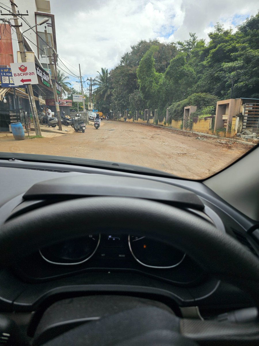 drsaachin's tweet photo. @BBMPCOMM @Bangaloreroad 
Dear Sir, please request your kind attention to repair the road going from Shobha City to Greenfield public school, north bangalore, near Nagvara.  The road is extremely bad with big potholes.. please. Location coordinates are 13.0791524, 77.6288011 https://t.co/bSeRLOVWOj