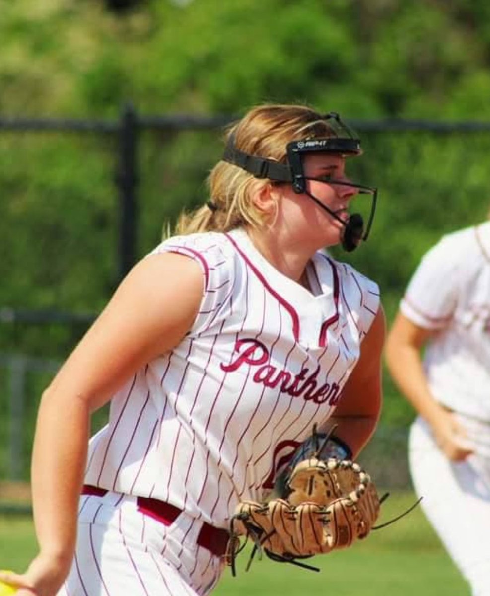 BrookwoodSball's tweet photo. Happy birthday to our very own Amori Morrison!  Have a great day kid.  We love you! ❤️ https://t.co/SK6zWLX3DU