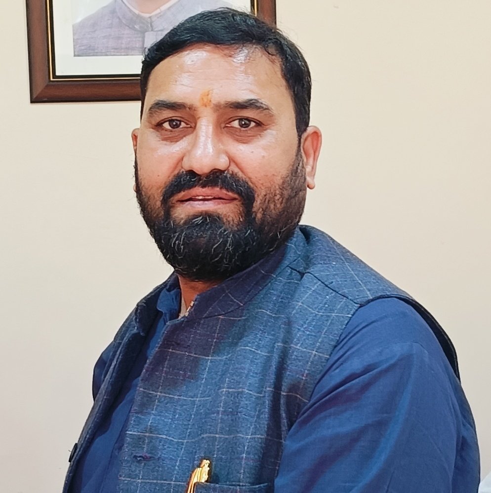 अरिहंत ऑर्डन एसोसिएशन के चुनाव में शानदार जीत के लिए मेरे प्रिय मित्र लोकेश त्यागी जी <a href="/LokeshTyagiGBN/">Lokesh Tyagi</a> को हार्दिक बधाई!
2018 से लगातार सचिव/अध्यक्ष पद को सुशोभित करते हुए, आपने समाज सेवा और नेतृत्व में उत्कृष्टता का परिचय दिया है।
आपकी यह सफलता आपके समर्पण, ईमानदारी और समाज के