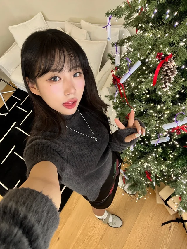 BLOOM (블룸) 🌹 (@bloom12official) / Posts / X