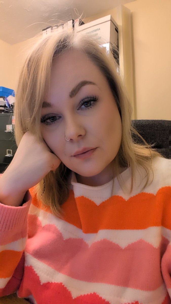 findom_queen89's tweet photo. Well that's Xmas done, ready for the day.. now to relax and get sends from you idiots
#findom #findomsub #findommommy #findomuk #paypig #fibsub https://t.co/DN2fqBxAqB