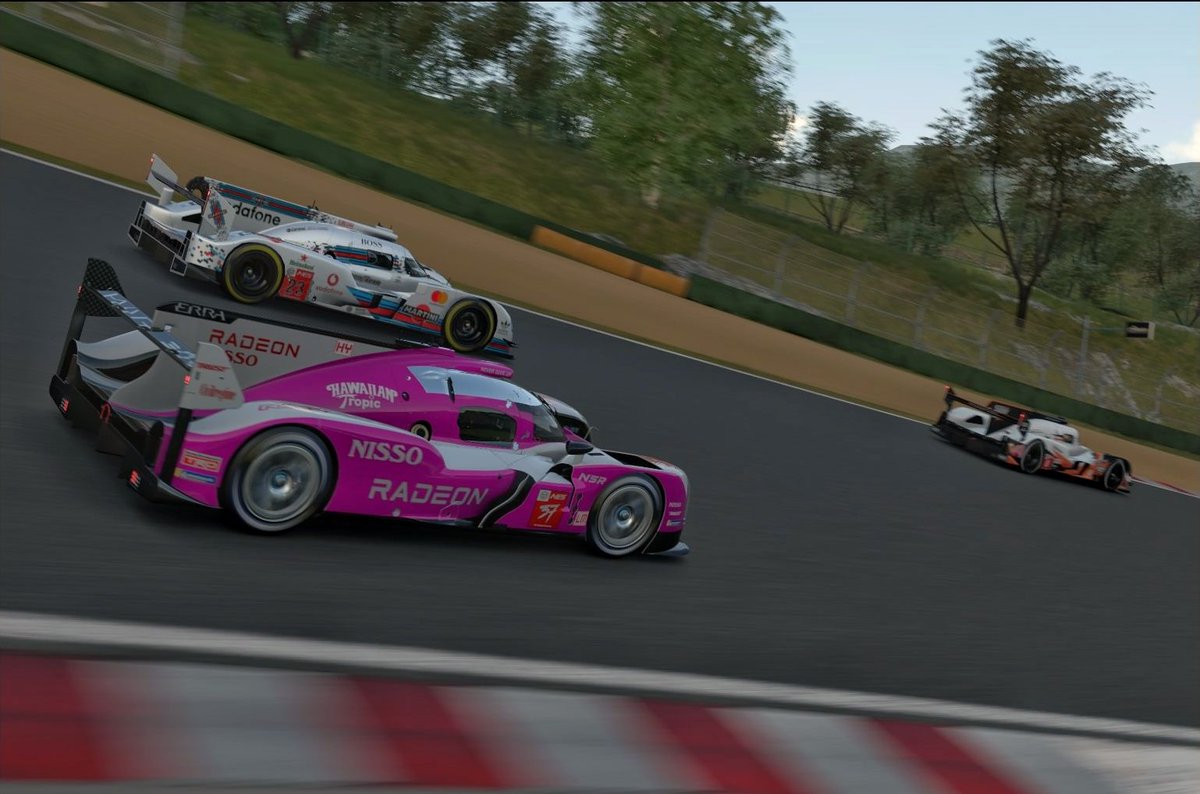 _NorthstarTeam's tweet photo. Some images from the NES Preseason event yesterday! Myth grabbed 8th in class after a fun fight with Splurge, Mauro and many others!

Round 1 will be January 5th at monza and will also be streamed by both myth and zokeo. https://t.co/o3JzXr8WJI