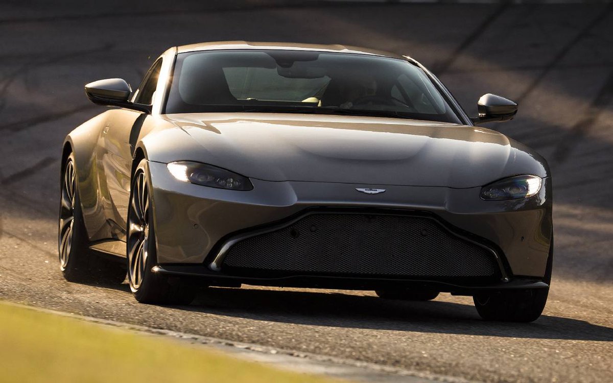 MrPorterOGG's tweet photo. "Cars are not just machines; they’re an extension of our passion." https://t.co/mIJ2jOFjRs