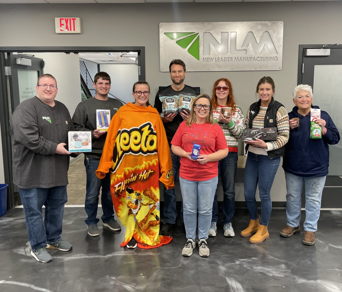 New Leader Manufacturing tweet media