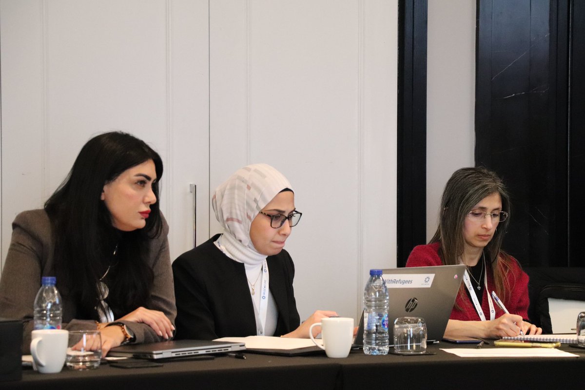 صداقة تعرض أداة الجودة خلال الإجتماع التنسيقي حول (نظام الجودة في الحضانات)، ضمن مشروع "بكرة" والذي تنفذه جمعية الخدمة الجامعية العالمية في كندا "WUSC"، بالشراكة مع المجلس الوطني لشؤون الأسرة ومؤسسة صداقة، ومؤسسة التدريب المهني، تحت مظلة وزارة التنمية الاجتماعية.