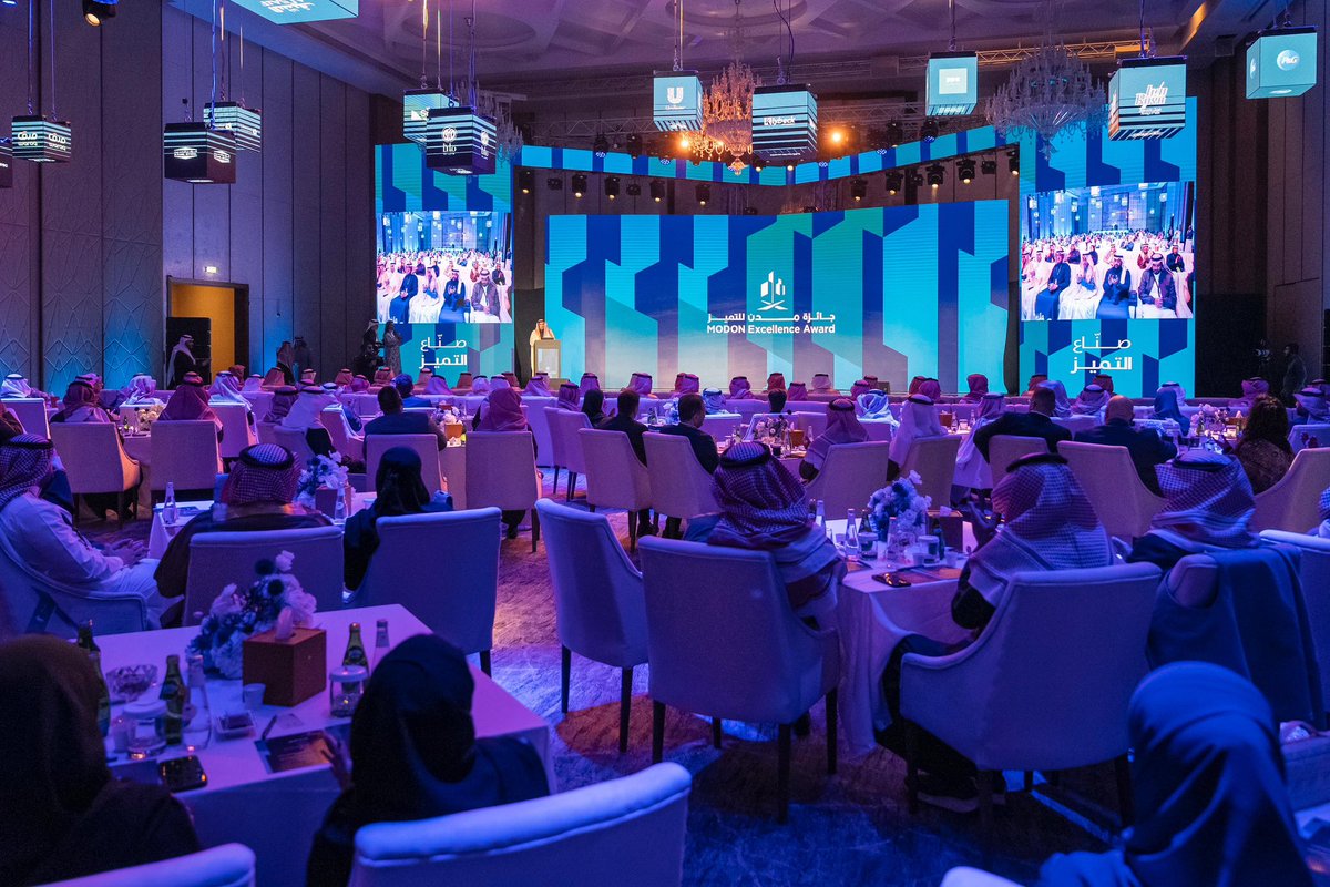 AbdullahK5's tweet photo. إيمانًا في تعزيز الابتكار في القطاع الصناعي، الهيئة السعودية للمدن الصناعية ومناطق التقنية "مدن" تطلق #جائزة_مدن_للتميز، لدعم تنافسية الصناعة السعودية في الأسواق العالمية 
@modon_ksa https://t.co/DdpTzzIRMR