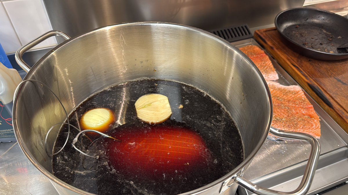 Björn Jansson tweet media