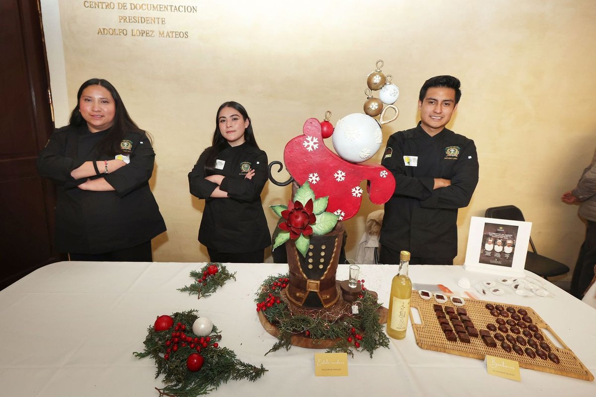 JesKatAF's tweet photo. Centro Universitario UAEMéx Tenancingo obtiene segundo lugar en el “Chocofest 2024”
https://t.co/9CBPH31xz9
#JesKat #SomosUAEMéx https://t.co/QlBUMwa0Zt
