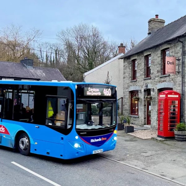 Dragon WiFi (@dragonwifi) on Twitter photo We're celebrating the success of Project Starbws, installing the latest and greatest technology onboard public bus, 460. Ultrafast speeds, even in not spots thanks to Starlink. Perhaps even <a href="/elonmusk/">Elon Musk</a> would be impressed? #peplink #Starlink #5G #transport #Innovations We're celebrating the success of Project Starbws, installing the latest and greatest technology onboard public bus, 460. Ultrafast speeds, even in not spots thanks to Starlink. Perhaps even <a href="/elonmusk/">Elon Musk</a> would be impressed? #peplink #Starlink #5G #transport #Innovations