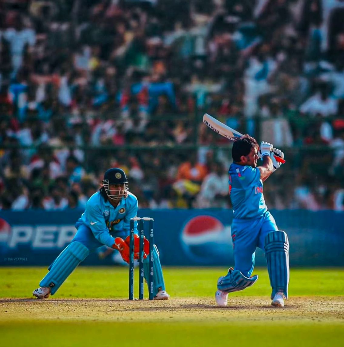 DhoniKarnataka's tweet photo. The man who turned cricket from a sport to an obsession for me. 🐐❤️‍🔥

#20YearsofDhonism @MSDhoni https://t.co/sdmb0MuaG9