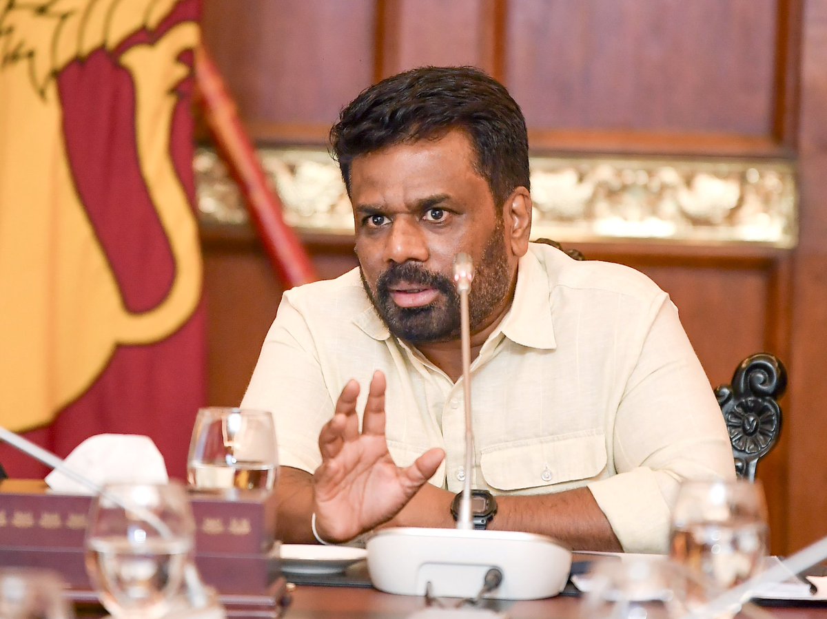 PMDNewsGov's tweet image. President @anuradisanayake chaired a high-level meeting today on strengthening Sri Lanka's Anti-Money Laundering and Countering Terrorism Financing (AML/CFT) framework. The discussion emphasized reforms and collaboration ahead of the Mutual Evaluation by the Asia/Pacific Group on…