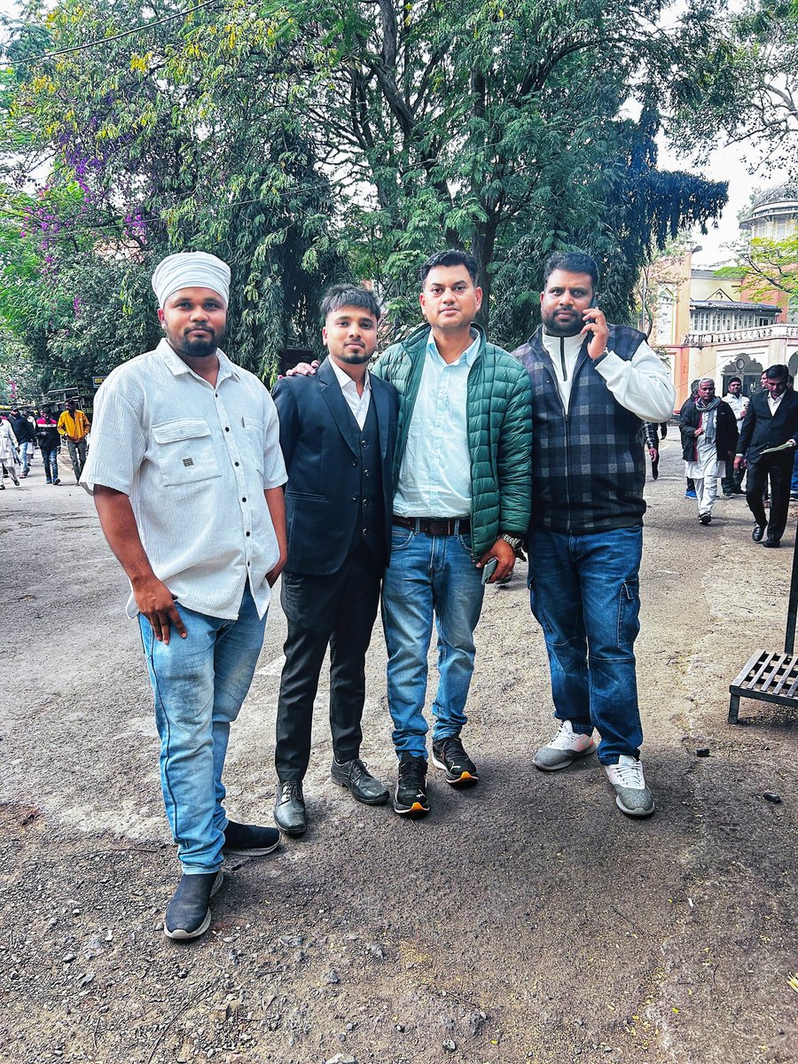 सुनील चौहान भील निम्बाहेड़ा (@bhilsaheb_scb) on Twitter photo आज कन्हैया भील हत्याकांड केस के हत्यारों के विरूद्ध किये गए आंदोलन का इंदौर MP, MLA कोर्ट में हमारे विरुद्ध चालान पेश किया गया.!
हमने यह लड़ाई आगे तक लड़ने का निर्णय लिया है अन्जाम जो भी हो कन्हैया भील के हत्यारों को जब तक सजा ना होगी तब तक हम यह लड़ाई जारी रखेंगे
<a href="/HIRA_ALAWA/">Dr. Hiralal Alawa</a> आज कन्हैया भील हत्याकांड केस के हत्यारों के विरूद्ध किये गए आंदोलन का इंदौर MP, MLA कोर्ट में हमारे विरुद्ध चालान पेश किया गया.!
हमने यह लड़ाई आगे तक लड़ने का निर्णय लिया है अन्जाम जो भी हो कन्हैया भील के हत्यारों को जब तक सजा ना होगी तब तक हम यह लड़ाई जारी रखेंगे
<a href="/HIRA_ALAWA/">Dr. Hiralal Alawa</a>