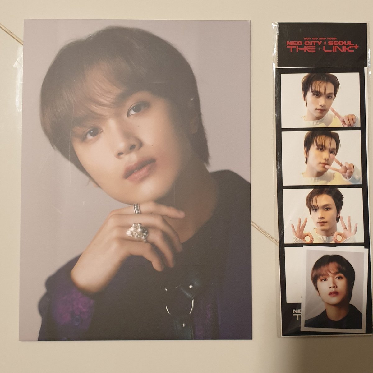 M0NEYKUN's tweet photo. WTS LFB 엔시티 NCT 127 2ND TOUR 'NEO CITY: SEOUL – THE LINK ⁺ MD COLLECTION [해찬 HAECHAN]

POSTCARD: 0.50 SGD

4CUT + PHOTO SET: 6 SGD

SPECIAL AR TICKET SET (consists 1 each of special AR ticket, PC, postcard, handwritten postcard and paper holder): 11 SGD

sg ww paypal wise https://t.co/GCr2tyguAj