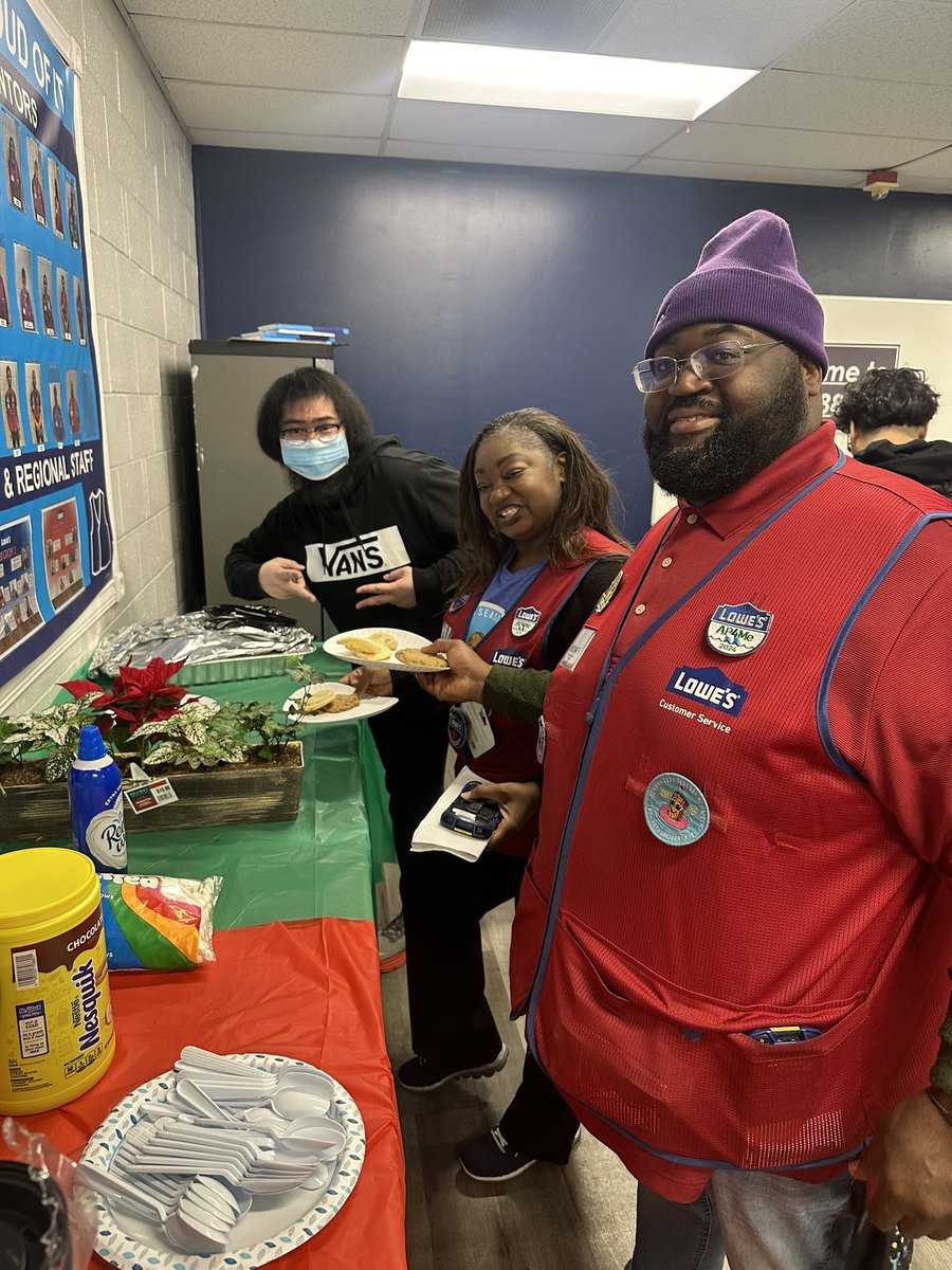 Cookies and Hot chocolate kind of day at 1188. Thank you team for all you do!! <a href="/DCT0813MD/">Dante Thomas</a> <a href="/BenitoKomadina/">Benito.Komadina@Lowes</a> <a href="/IamBrianMacek/">Brian Macek</a> <a href="/mykingthoughts/">Marshall B</a> <a href="/Michael26292038/">Michael Zucker</a> <a href="/JollyLatrice/">latrice jolly</a> <a href="/GallianoScott/">ScottGalliano</a> <a href="/BlueBoxR1/">@BlueBoxR1</a>
