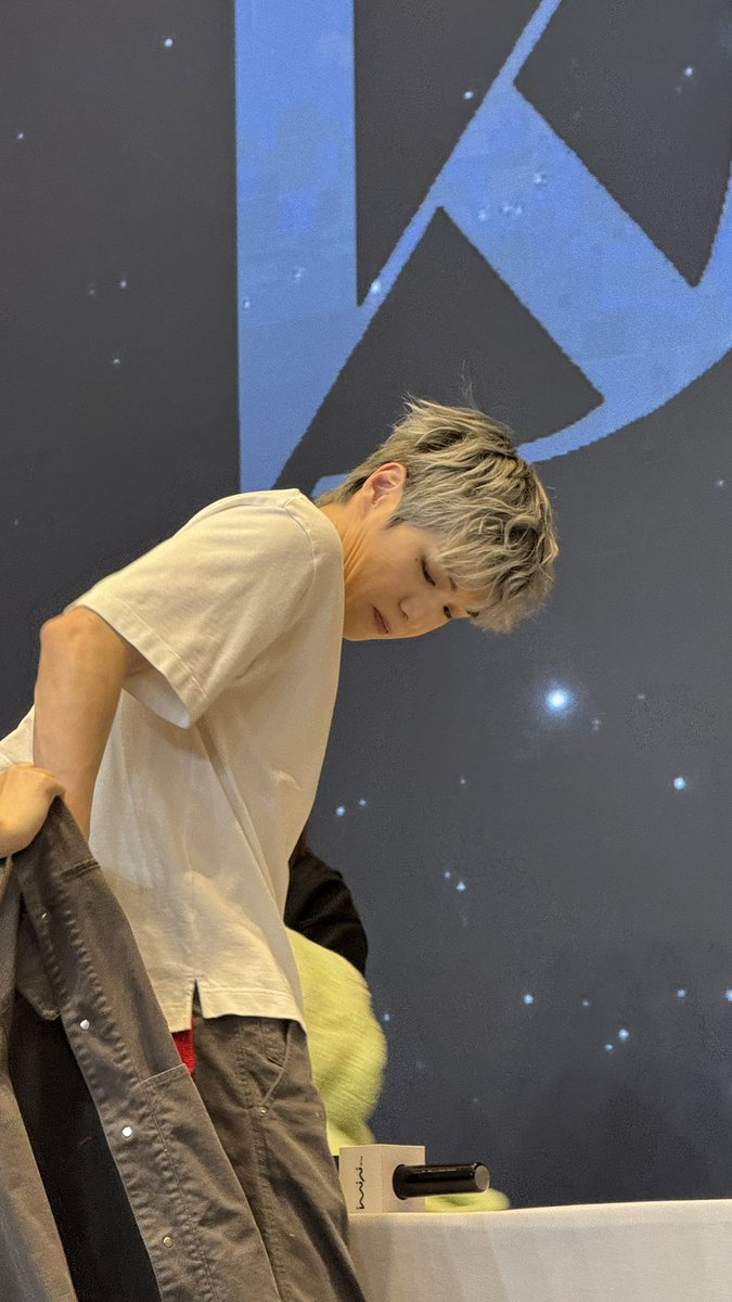 lovedanielnim tweet media