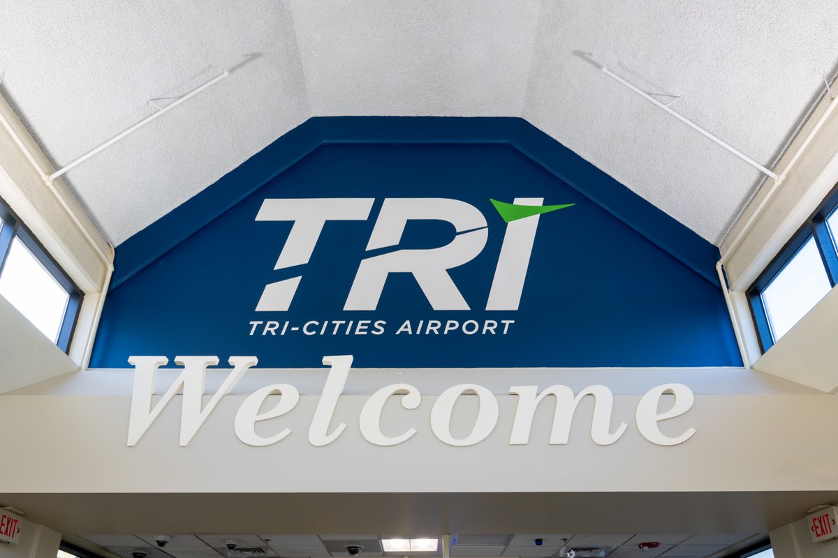 iflytri's tweet photo. Home for the holidays 💙 #FlyTRI https://t.co/060DSWggVB