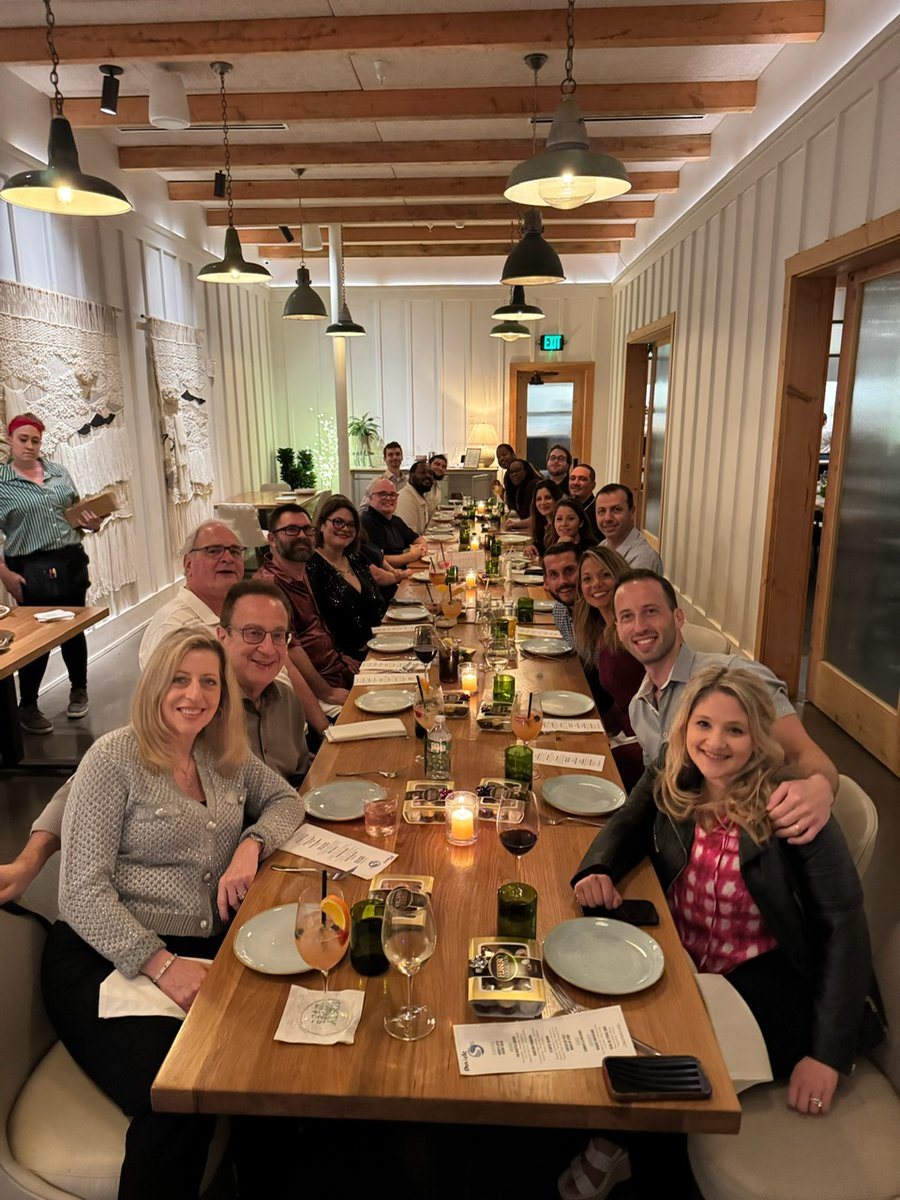 SetomaticSystem's tweet image. Wishing everyone a very happy holiday season!

We had a great time celebrating the holidays at the Setomatic-SpyderWash 2024 Holiday party. Thank you to all our employees and customers for making this an incredible year.