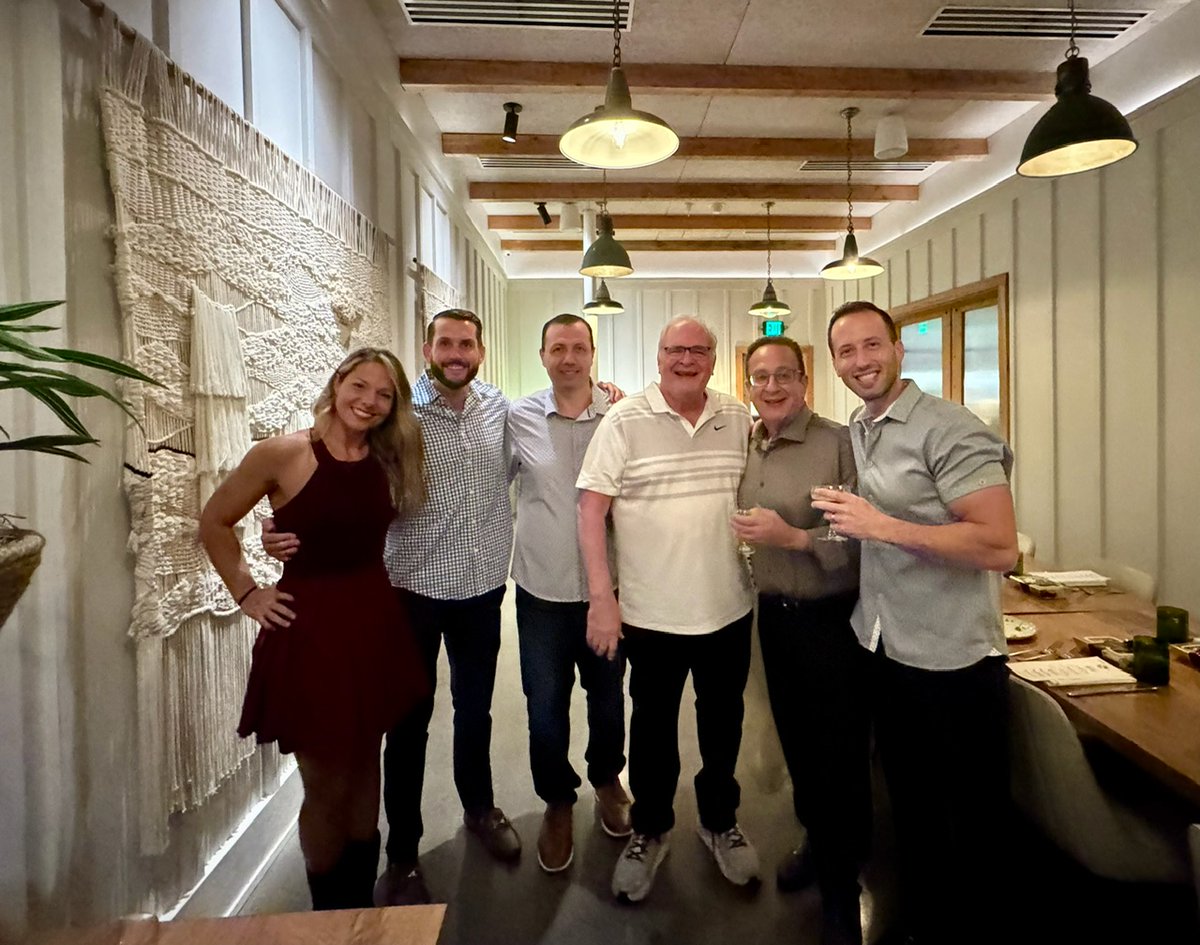 SetomaticSystem's tweet image. Wishing everyone a very happy holiday season!

We had a great time celebrating the holidays at the Setomatic-SpyderWash 2024 Holiday party. Thank you to all our employees and customers for making this an incredible year.