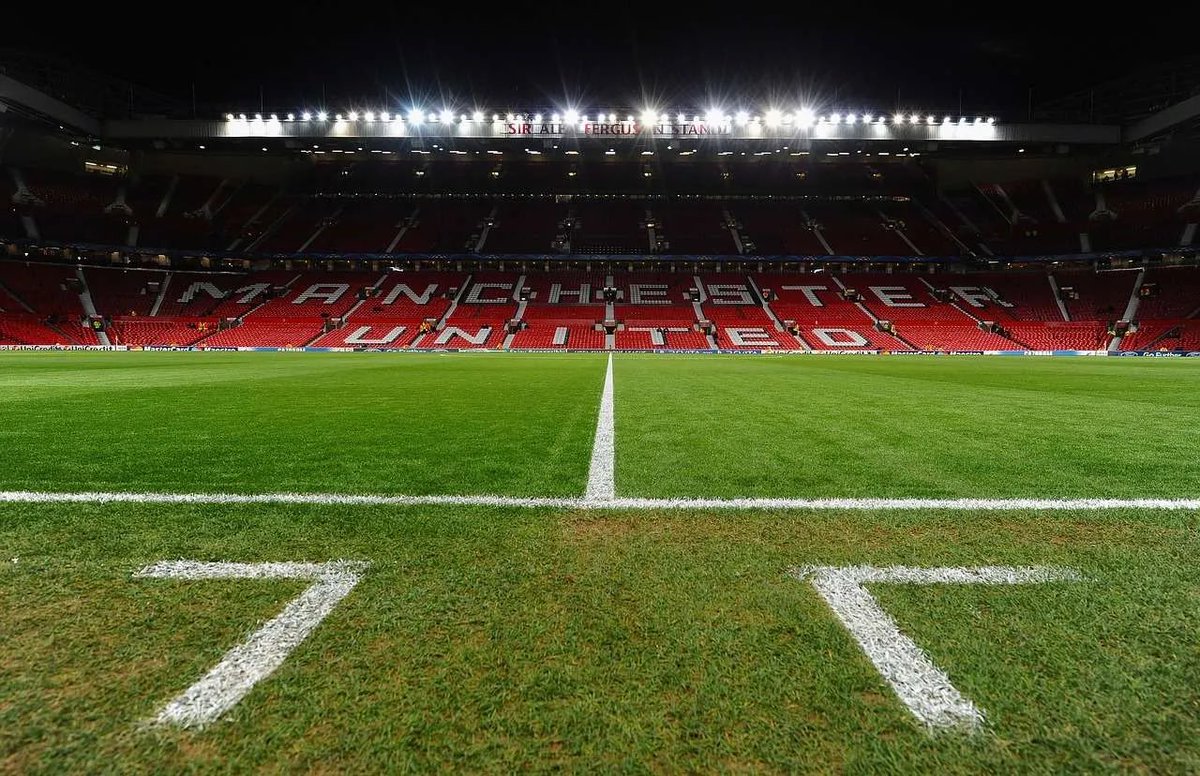 mufcMPB's tweet photo. 🚨🐁 BREAKING:

Manchester United have been hit by a MICE infestation at Old Trafford.

Droppings were discovered on a recent visit by hygiene inspectors and the club slapped with a two-star rating, way short of the maximum five.

#MUFC [@MikeKeegan_DM] https://t.co/c9ZwQolB40
