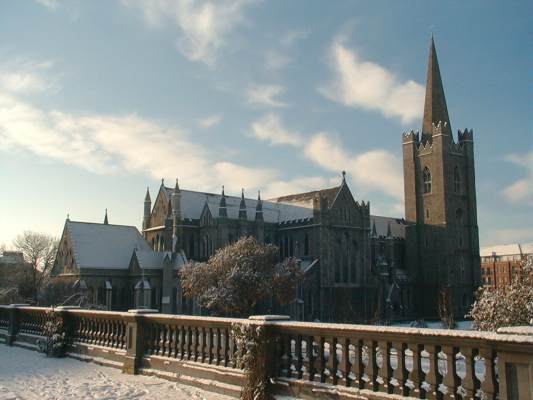 Entdecke Irland (@entdeckeirland) on Twitter photo Weihnachtlicher Zauber in Dublin 🎄✨
Im Dezember erstrahlt die <a href="/stpatrickscath/">Saint Patrick's Cathedral, Dublin</a> in festlichem Glanz der Stadt. Erlebe winterliche Magie: go.irlnd.co/ayd6th6p Weihnachtlicher Zauber in Dublin 🎄✨
Im Dezember erstrahlt die <a href="/stpatrickscath/">Saint Patrick's Cathedral, Dublin</a> in festlichem Glanz der Stadt. Erlebe winterliche Magie: go.irlnd.co/ayd6th6p